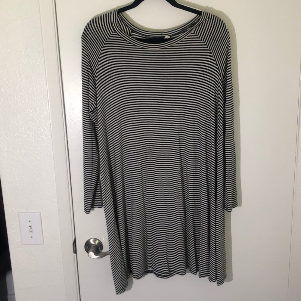Striped long sleeve dress